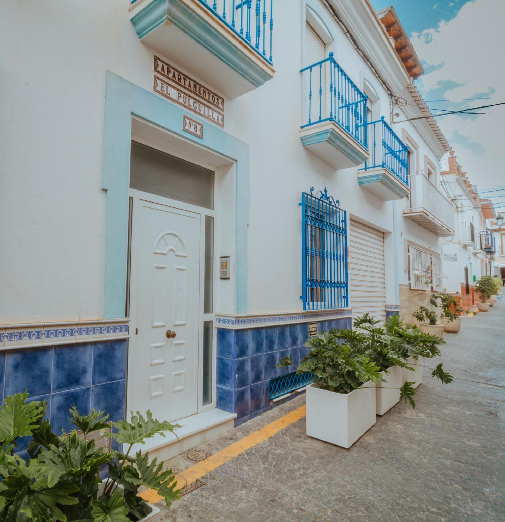 Las Flores Apartments Nerja Kültér fotó
